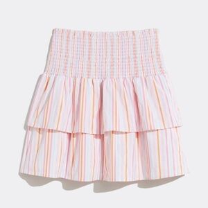 370 - Vineyard Vines NWT Pink Harbor Smocked Skirt. Size L